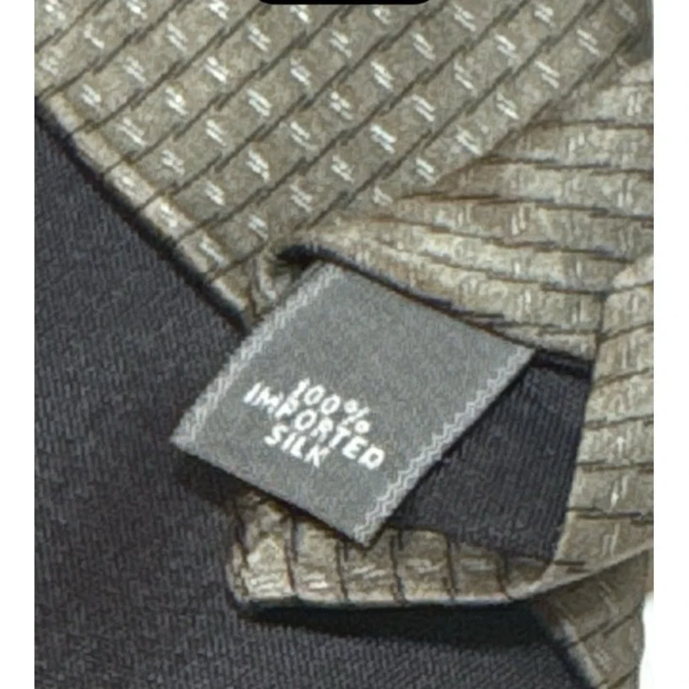 Zylos Gold George Machado 100% Silk‎ Necktie